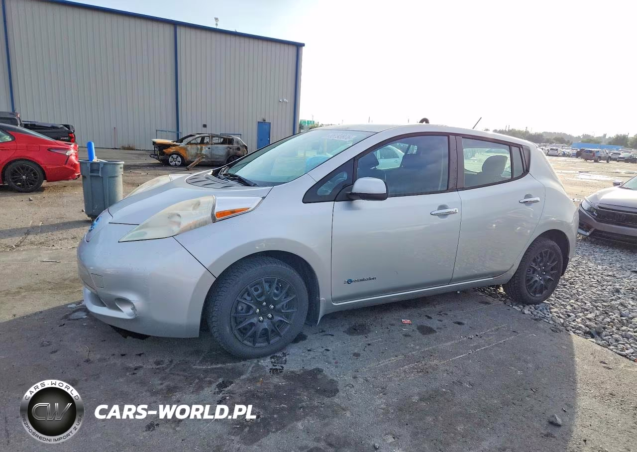 2015 Nissan Leaf S