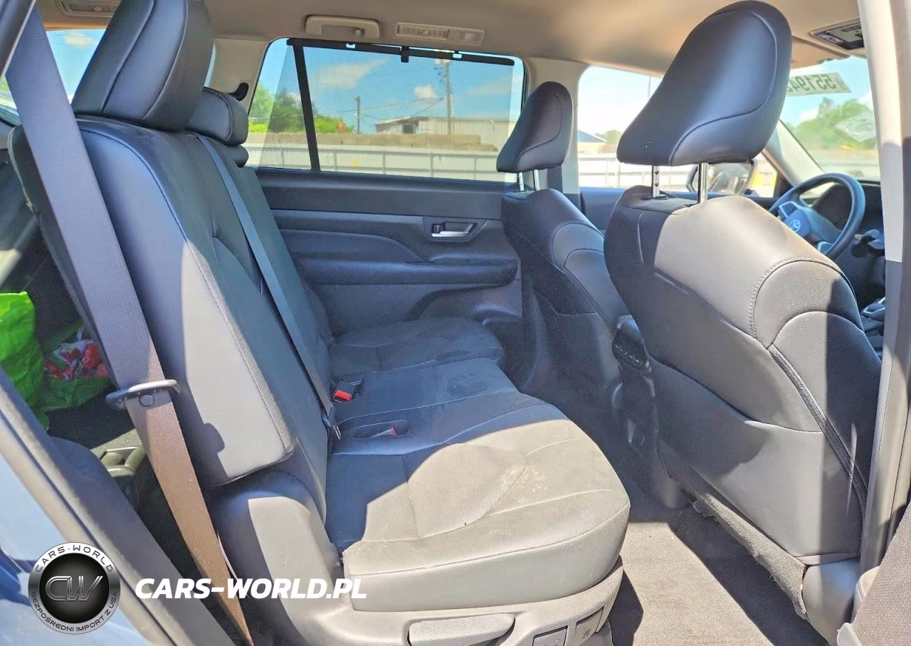 2024 Toyota Grand Highlander Xle VIN:5TDAAAB54RS009990 - 11