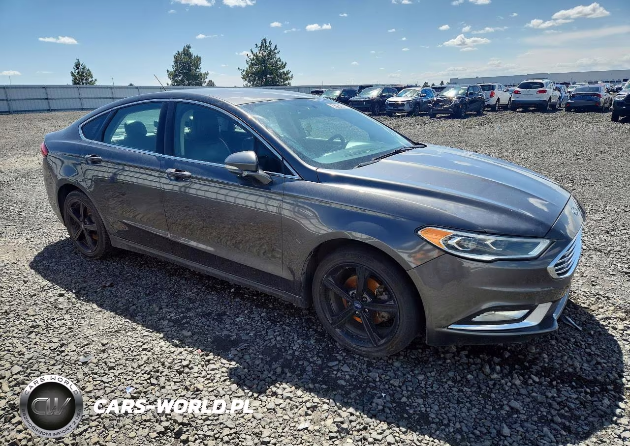 2017 Ford Fusion Se VIN:3FA6P0H90HR174063 - 4
