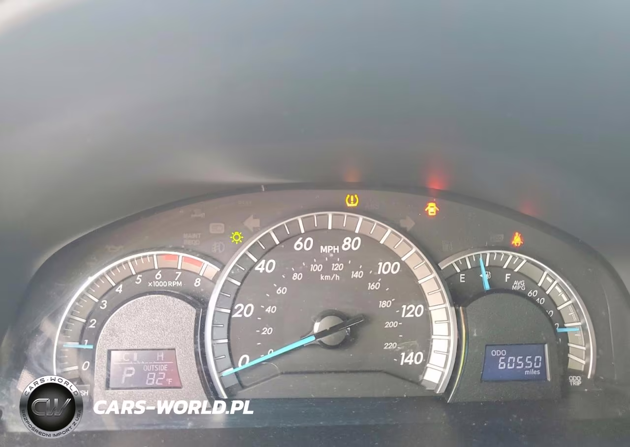 2014 Toyota Camry Se VIN:4T1BF1FK2EU787549 - 9