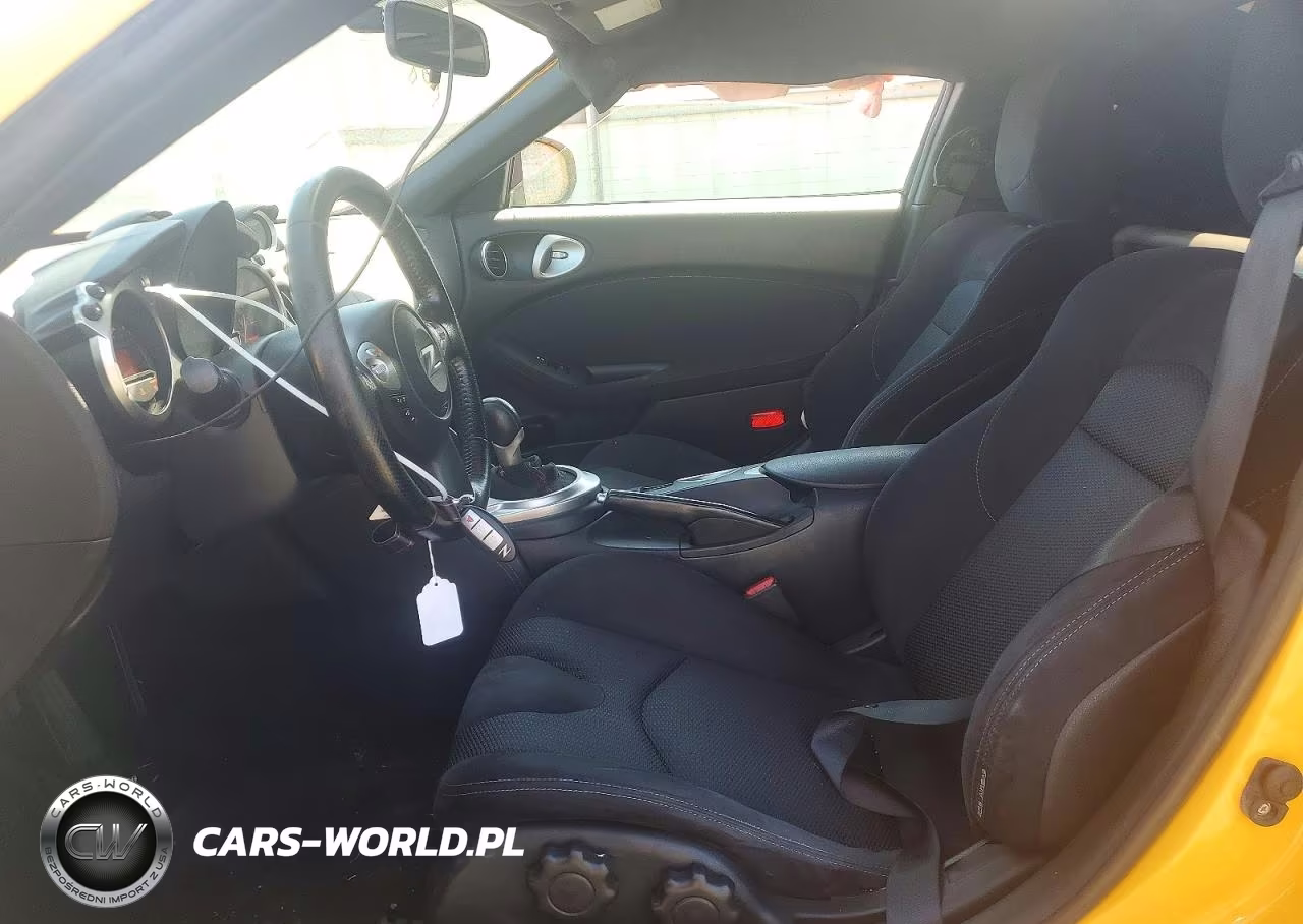 2017 Nissan 370Z Base VIN:JN1AZ4EH0HM951094 - 7