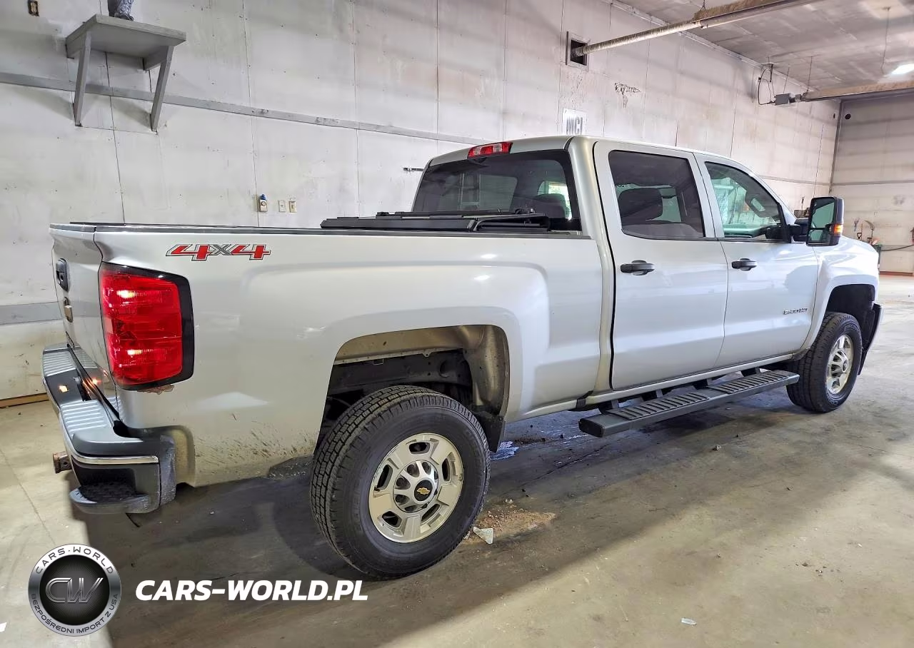 2016 Chevrolet Silverado K2500 Heavy Duty VIN:1GC1KUEGXGF297040 - 3