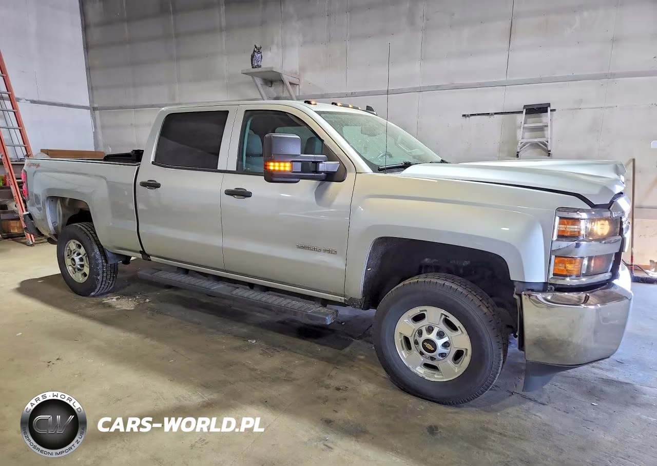 2016 Chevrolet Silverado K2500 Heavy Duty VIN:1GC1KUEGXGF297040 - 4