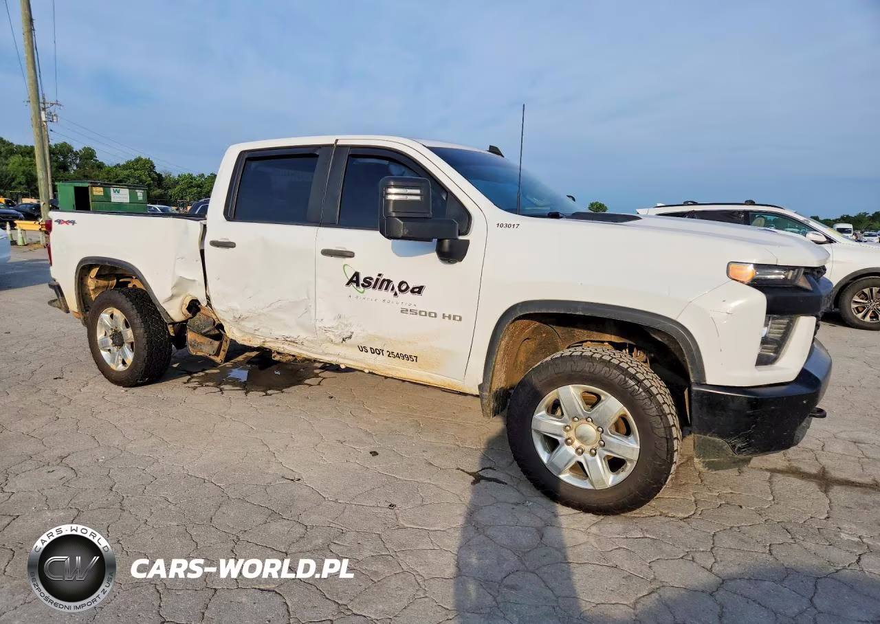 2020 Chevrolet Silverado K2500 Heavy Duty VIN:1GC4YLE72LF140358 - 4