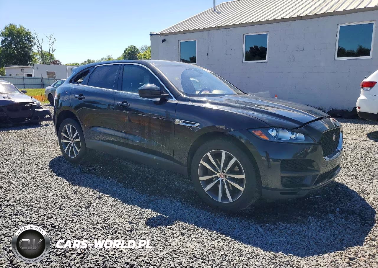 2020 Jaguar F-Pace Prestige VIN:SADCK2GX4LA640883 - 4