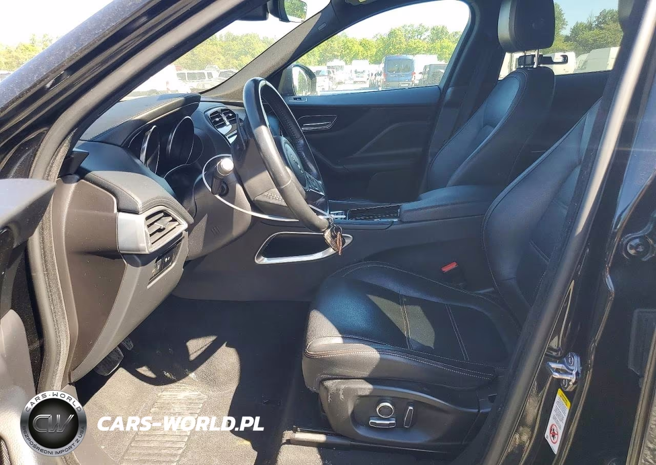 2020 Jaguar F-Pace Prestige VIN:SADCK2GX4LA640883 - 7