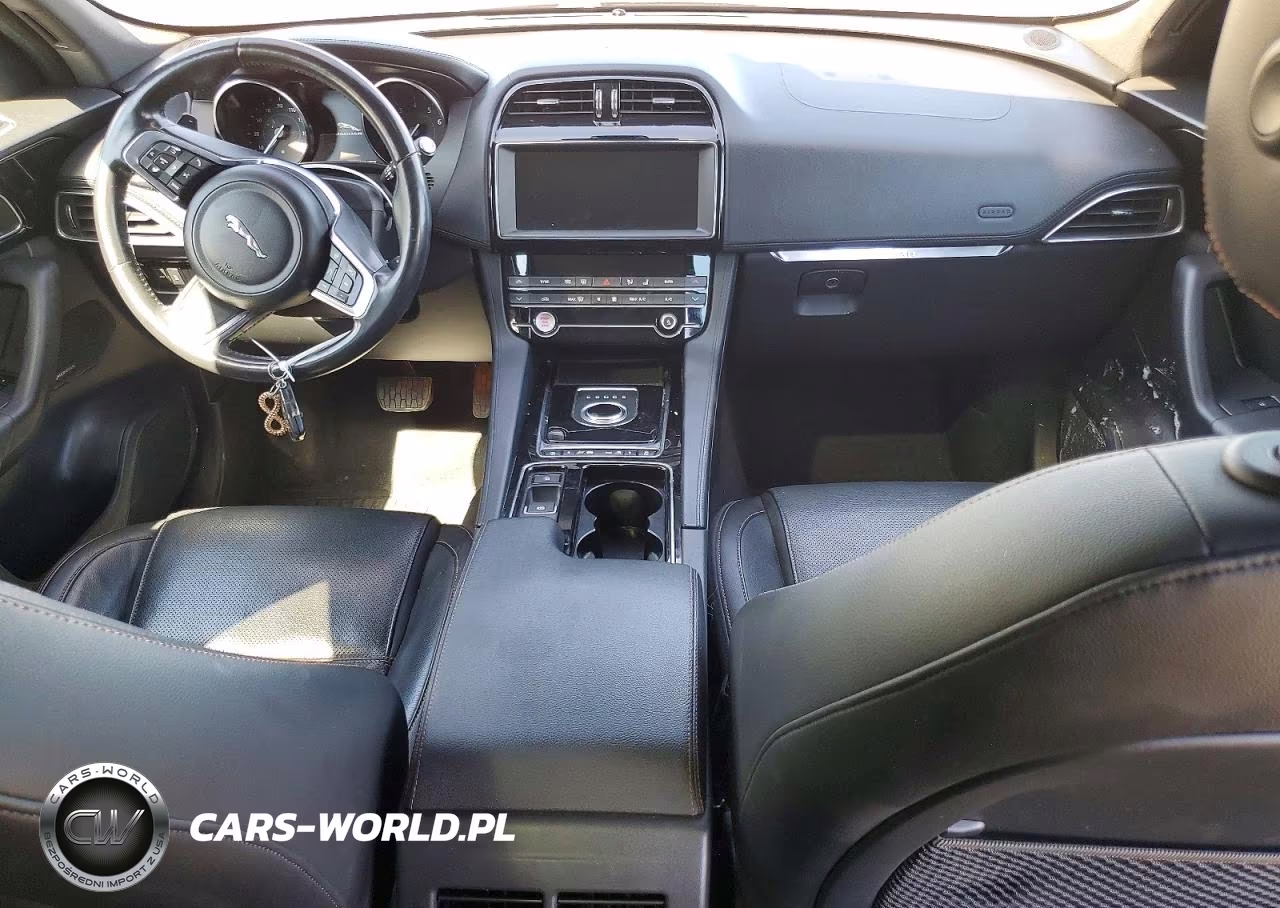 2020 Jaguar F-Pace Prestige VIN:SADCK2GX4LA640883 - 8