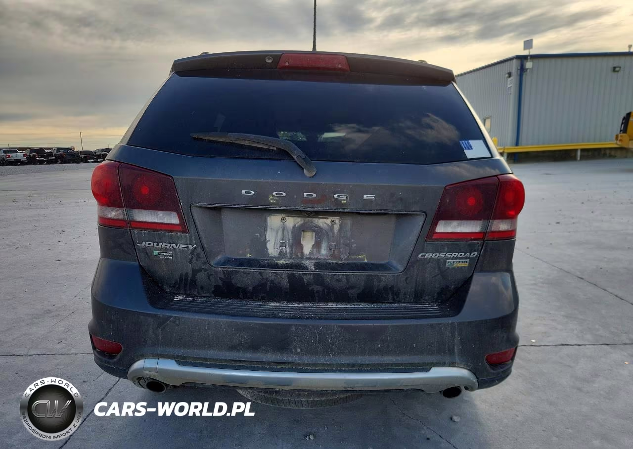 2019 Dodge Journey Crossroad VIN:3C4PDCGG2KT803518 - 6