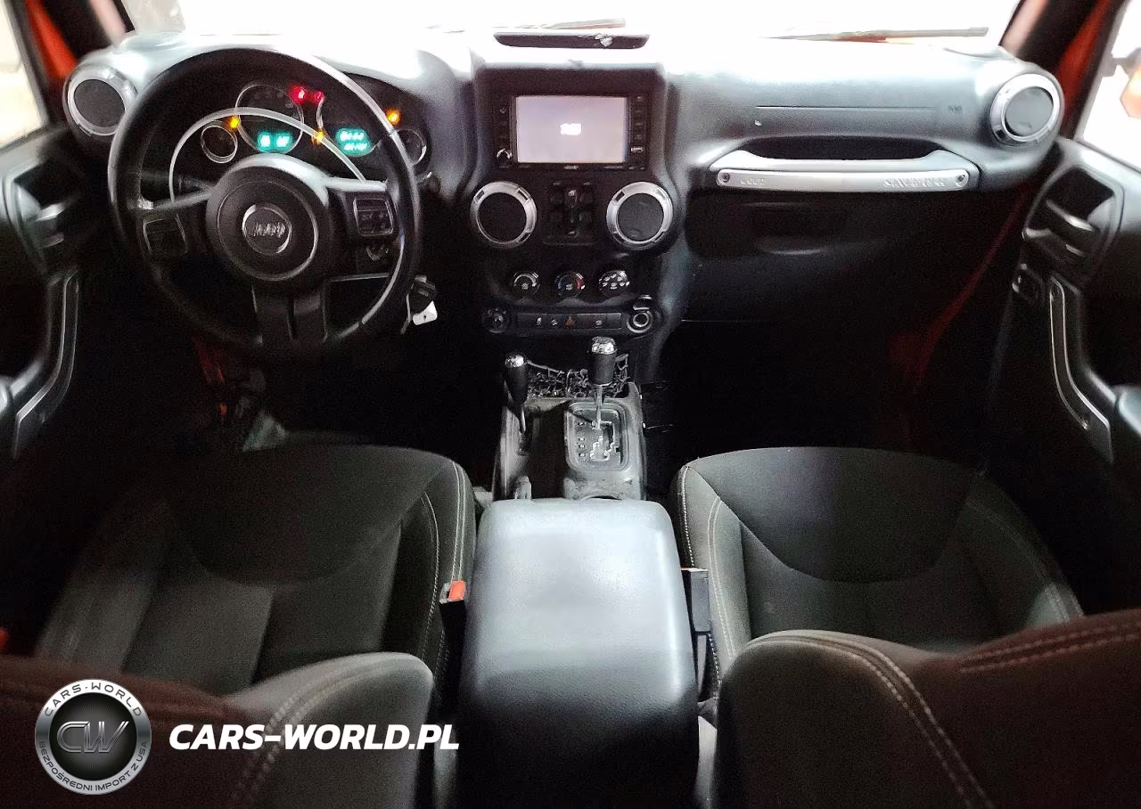 2015 Jeep Wrangler Unlimited Rubicon VIN:1C4BJWFG9FL697916 - 8