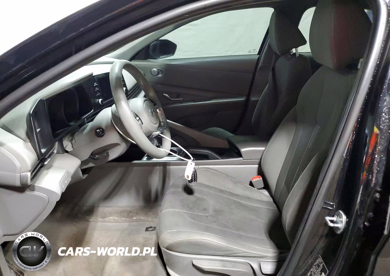 2021 Hyundai Elantra Sel VIN:KMHLM4AG3MU069375 - 7