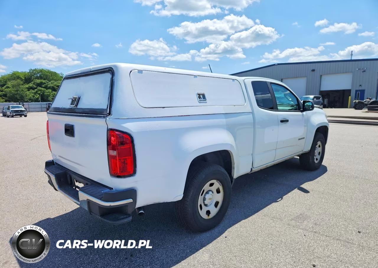 2019 Chevrolet Colorado VIN:1GCHSBEA5K1250664 - 3