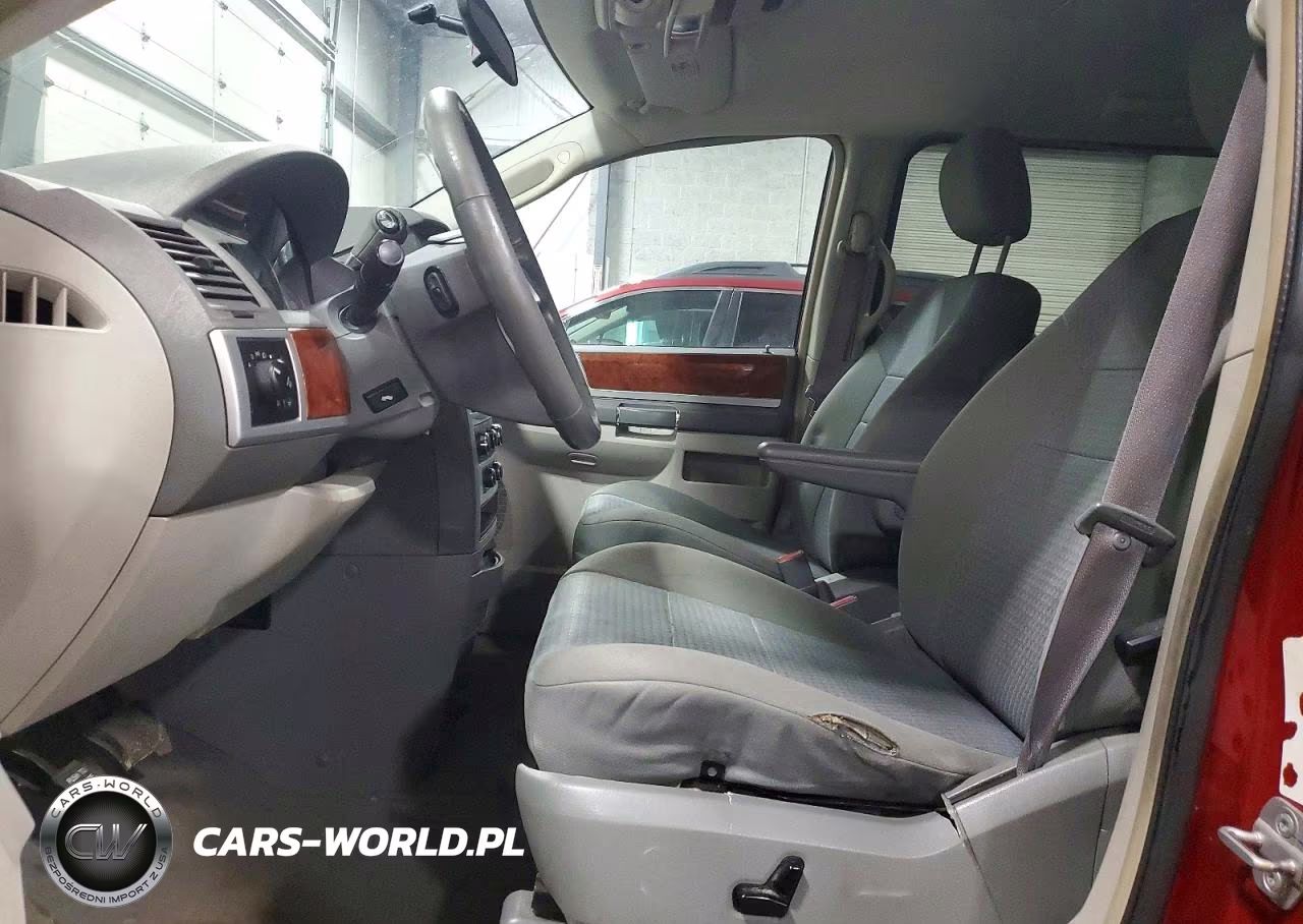 2009 Chrysler Town & Country Touring VIN:2A8HR541X9R547779 - 7