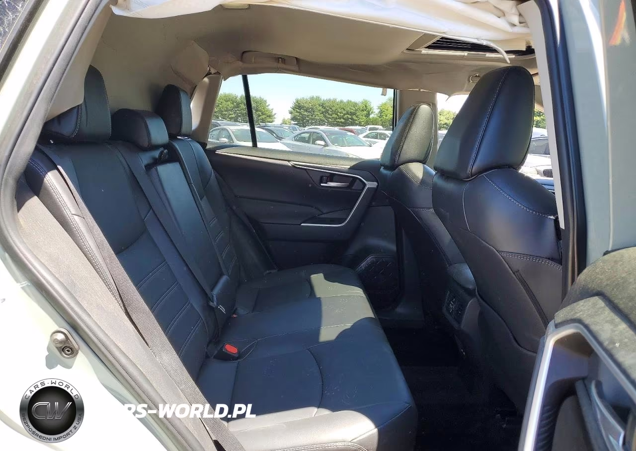 2023 Toyota Rav4 Xle Premium VIN:2T3A1RFV1PW406447 - 11