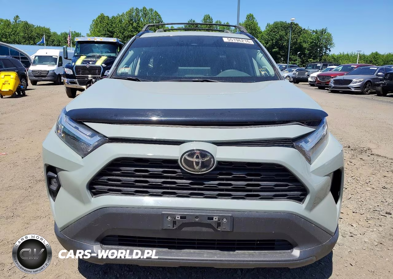 2023 Toyota Rav4 Xle Premium VIN:2T3A1RFV1PW406447 - 5