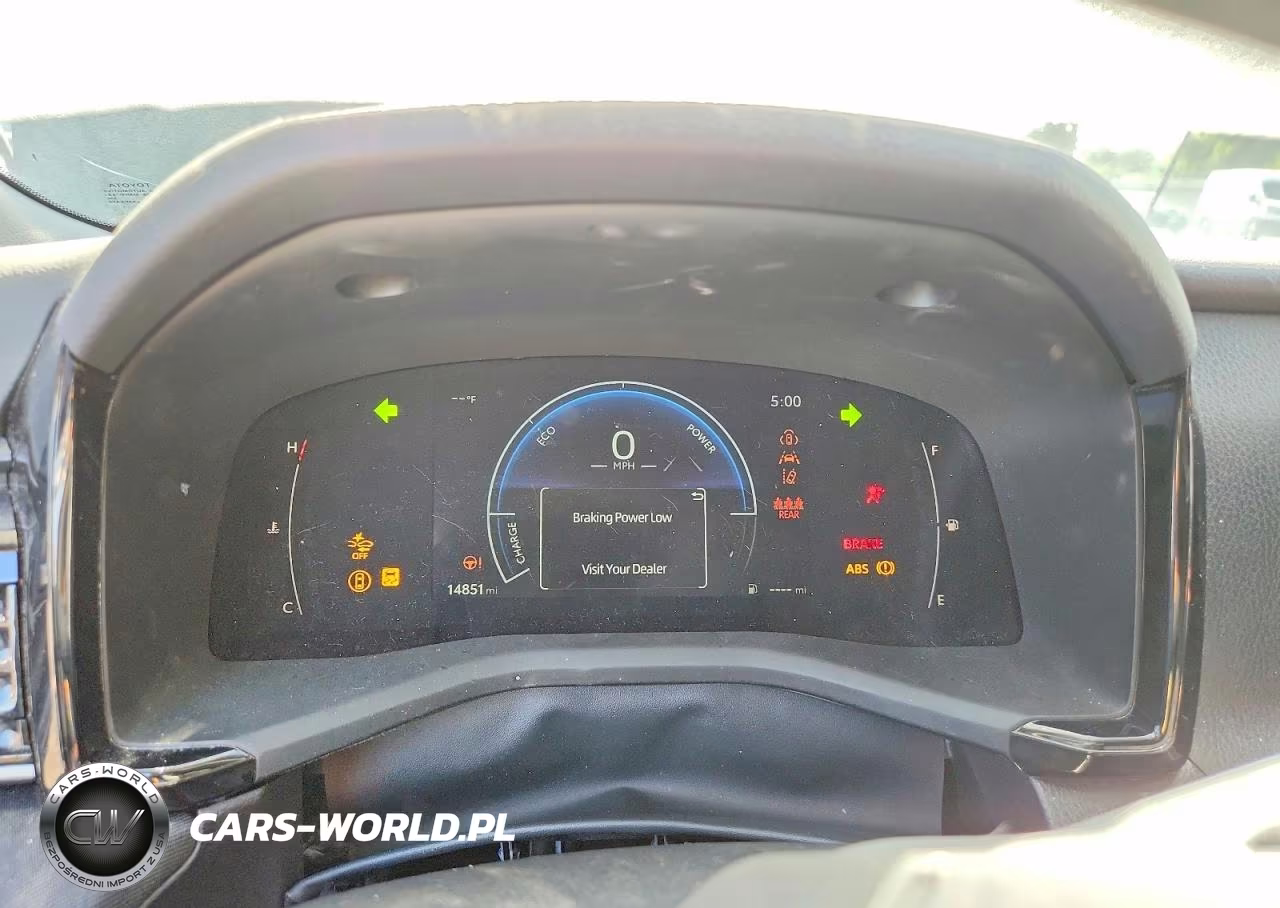 2026 Toyota Camry Le VIN:4T1DAACK9TU217668 - 9