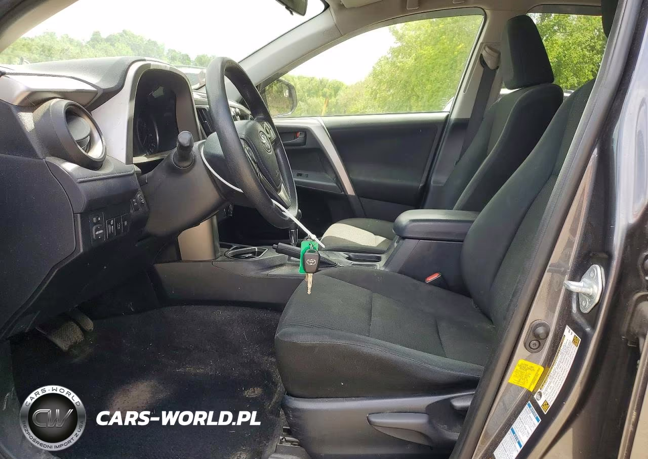 2018 Toyota Rav4 Le VIN:JTMBFREV8JJ250680 - 7