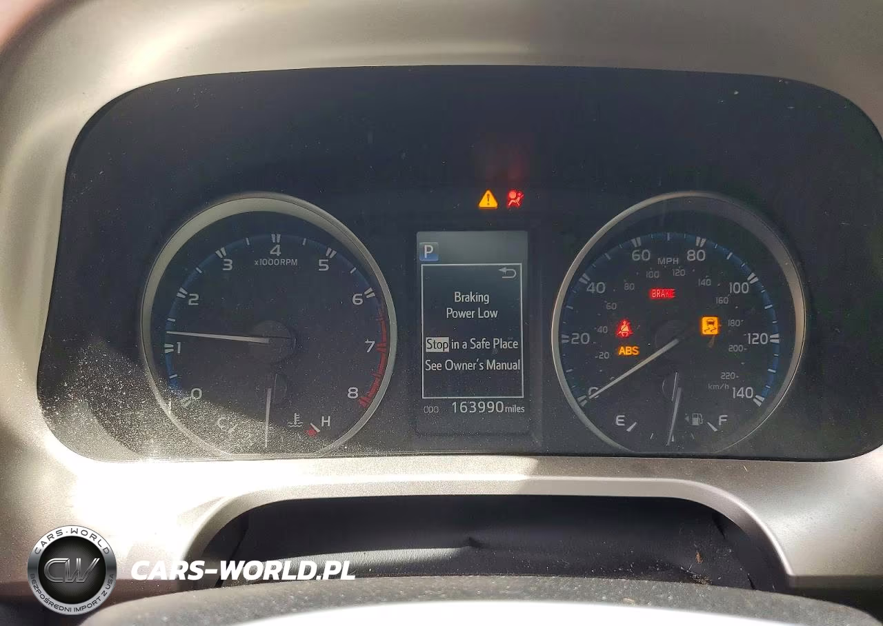 2018 Toyota Rav4 Le VIN:JTMBFREV8JJ250680 - 9