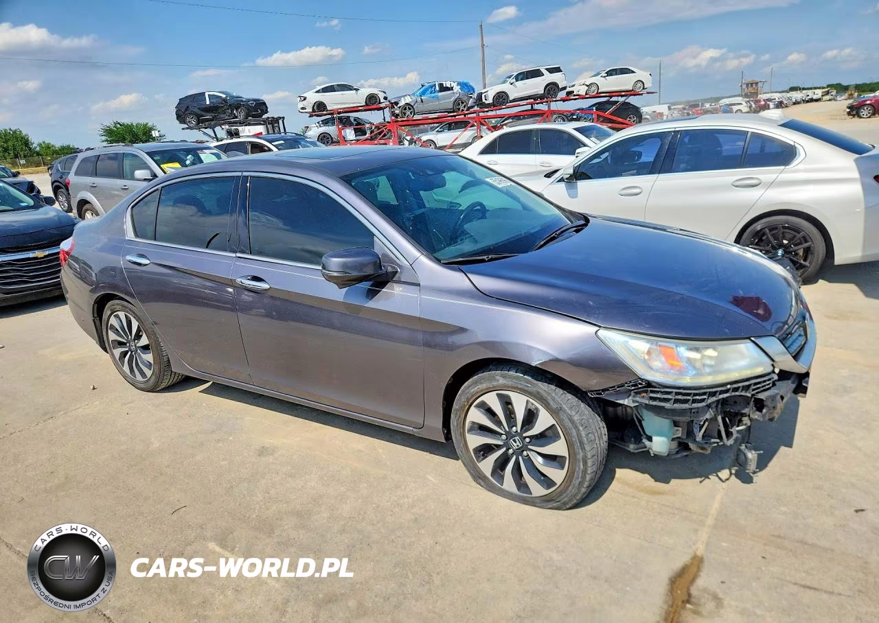 2014 Honda Accord Touring Hybrid VIN:1HGCR6F79EA009437 - 4
