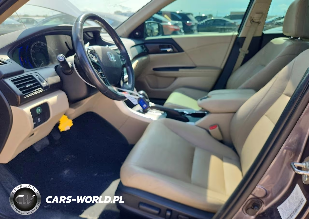 2014 Honda Accord Touring Hybrid VIN:1HGCR6F79EA009437 - 7