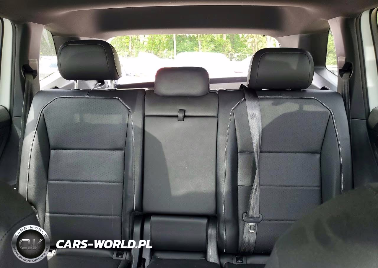 2021 Volkswagen Tiguan Se-Se R-Line Black-Sel VIN:3VV2B7AX4MM104132 - 10