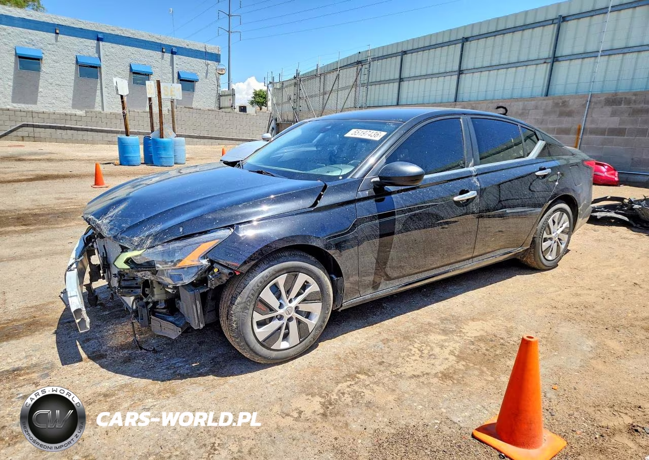 2025 Nissan Altima S – zdjęcie 1 z 13