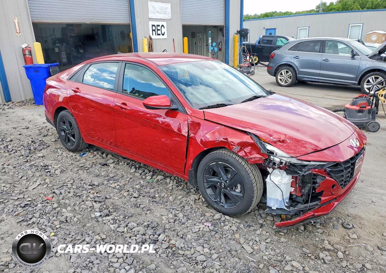 2022 Hyundai Elantra Sel VIN:KMHLM4AG6NU356386 - 4