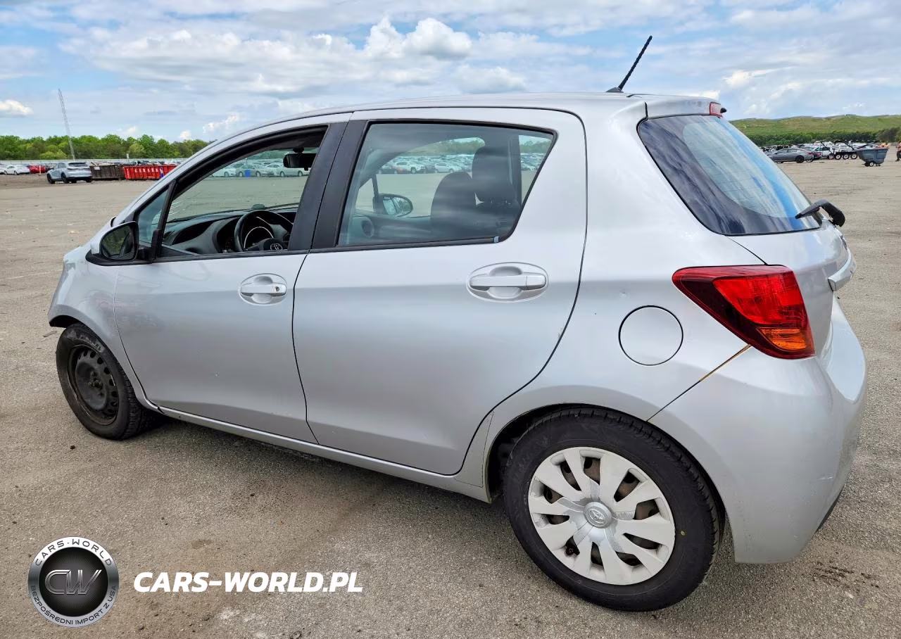 2015 Toyota Yaris 5-Door L VIN:VNKKTUD34FA027515 - 2