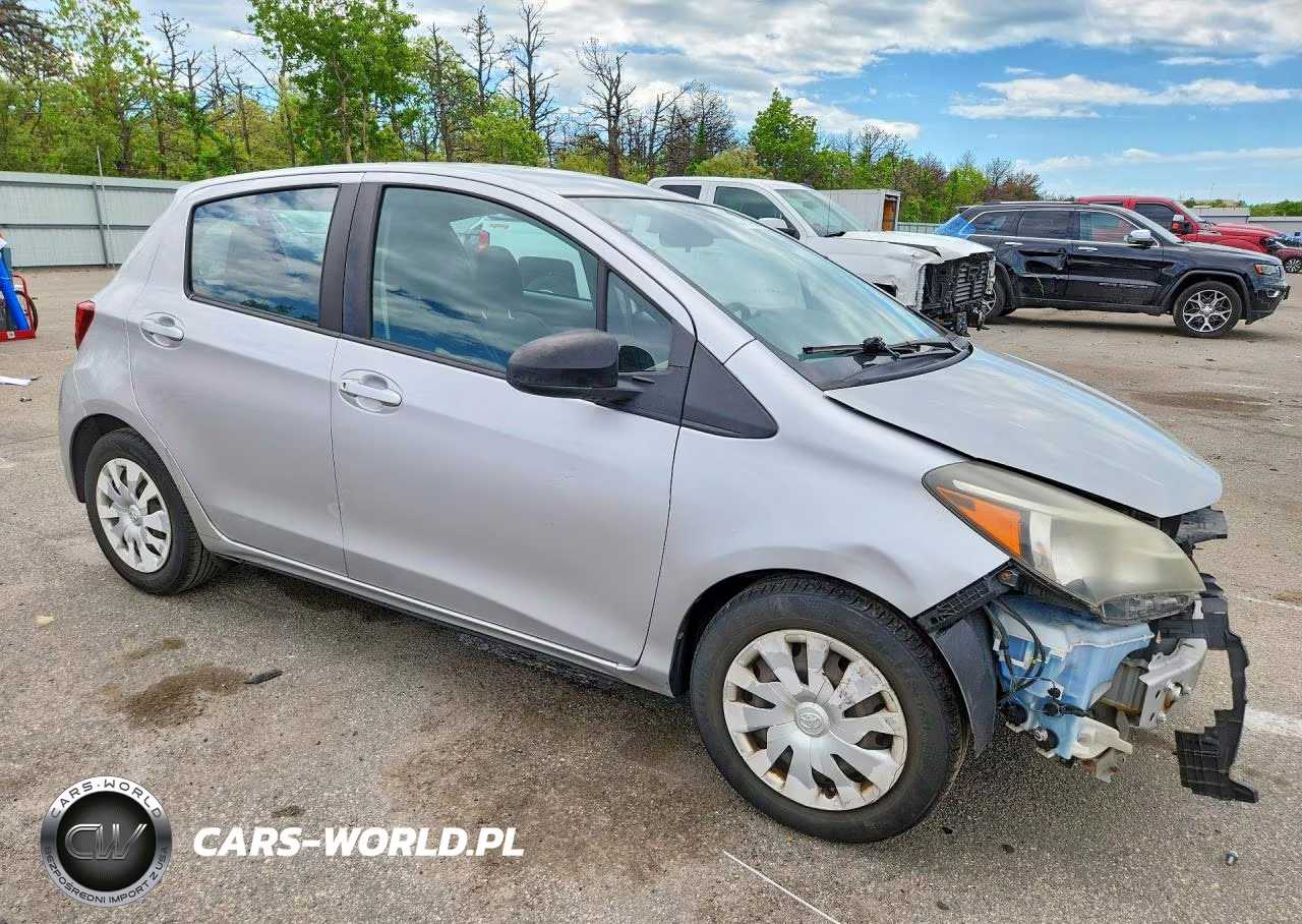 2015 Toyota Yaris 5-Door L VIN:VNKKTUD34FA027515 - 4