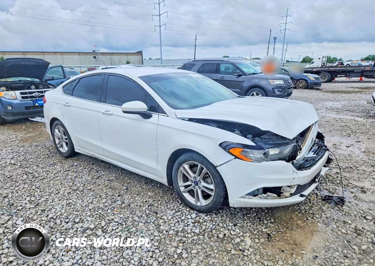 2018 Ford Fusion Se VIN:3FA6P0H77JR123714 - 4