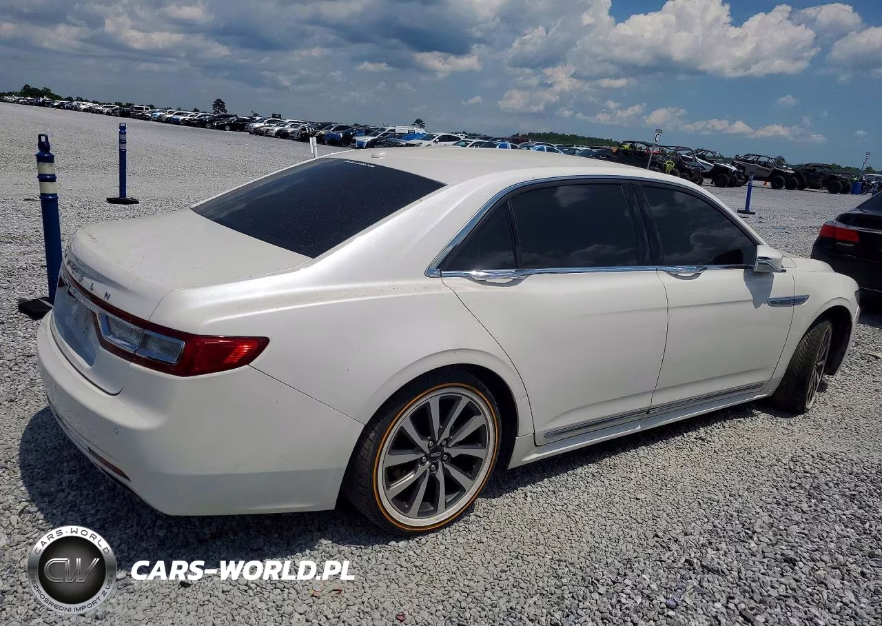 2017 Lincoln Continental Premiere VIN:1LN6L9PKXH5624640 - 3
