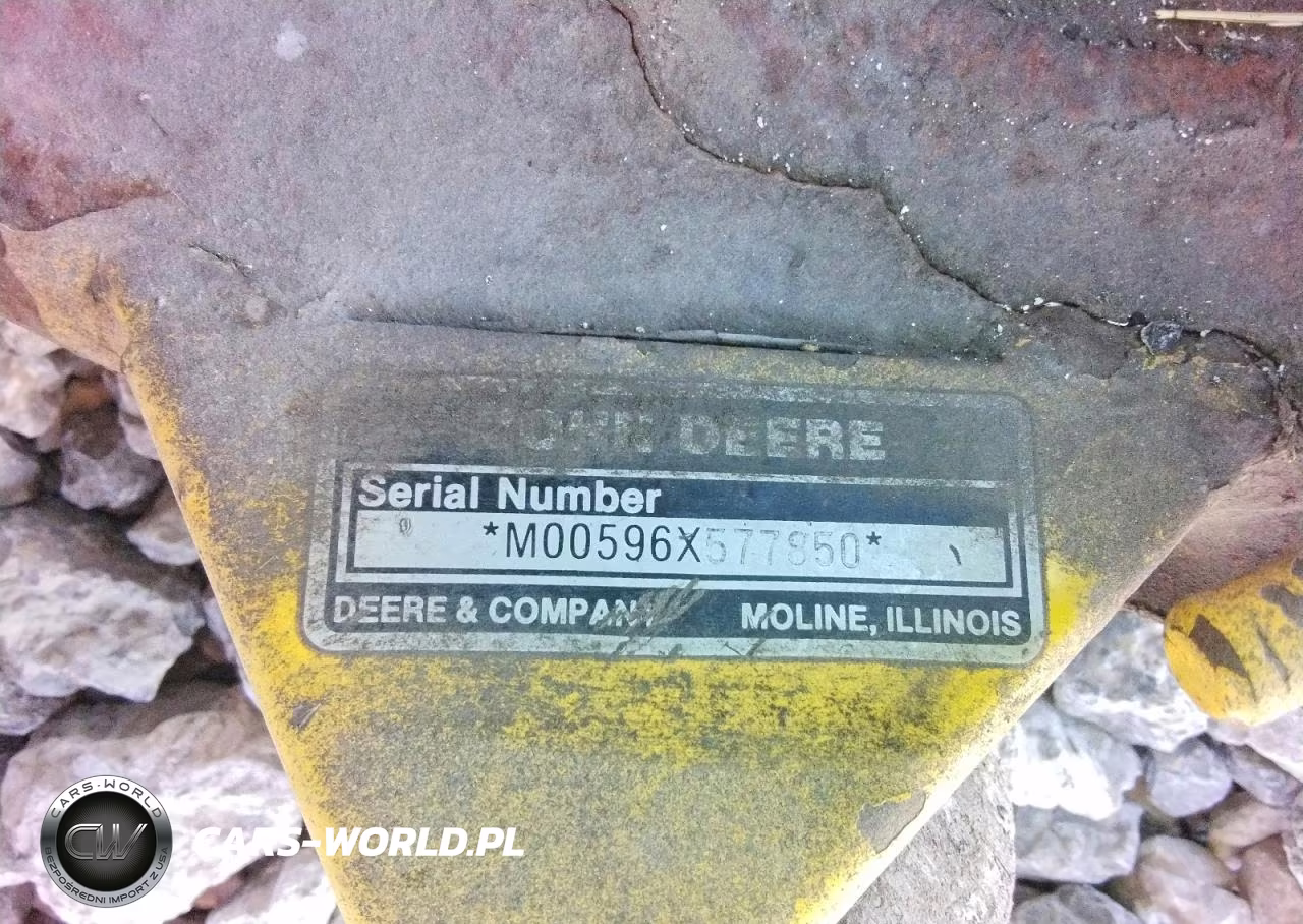 1992 John Deere Lawn Mower VIN:0000M00596X577850 - 10