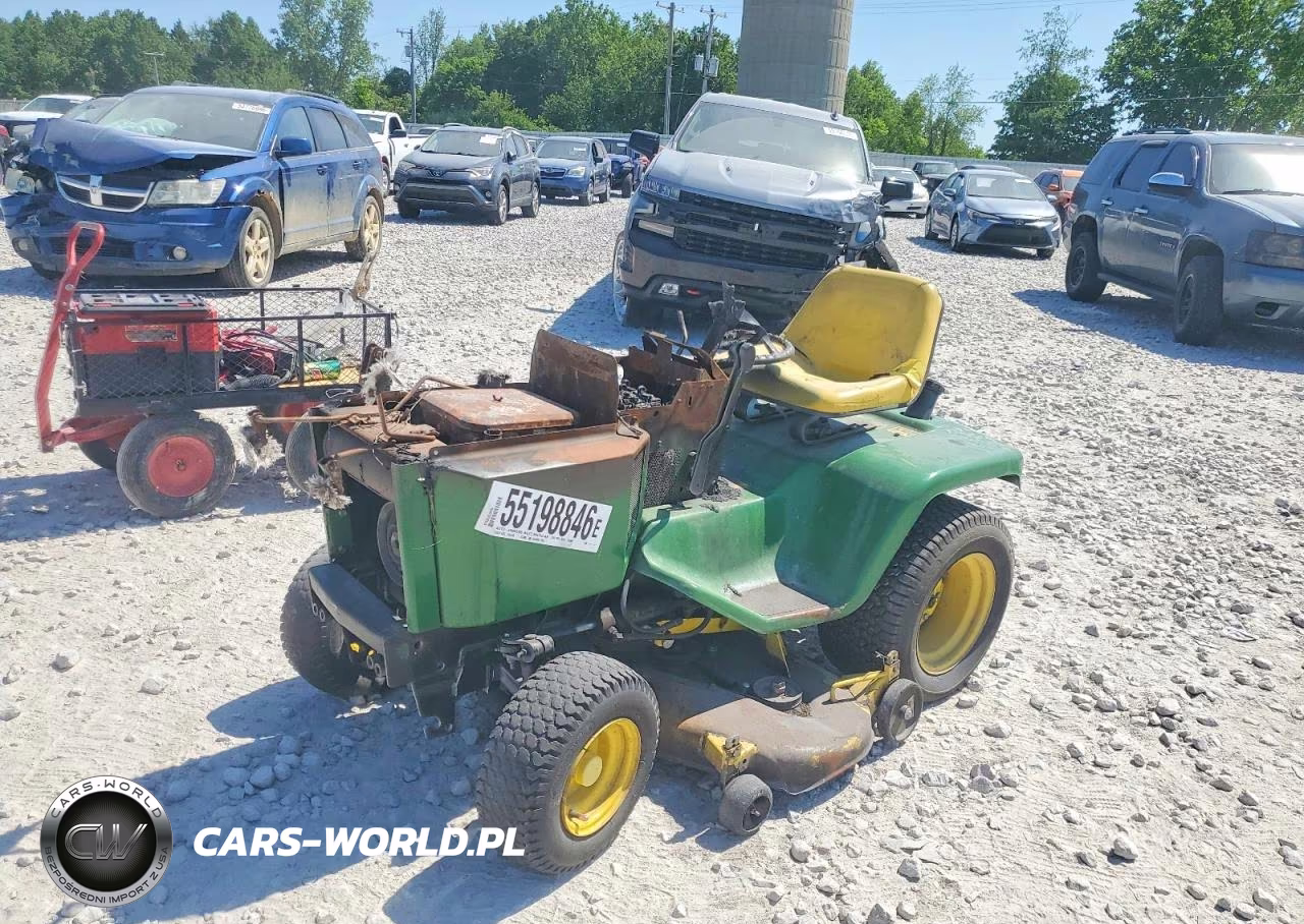1992 John Deere Lawn Mower VIN:0000M00596X577850 - 2