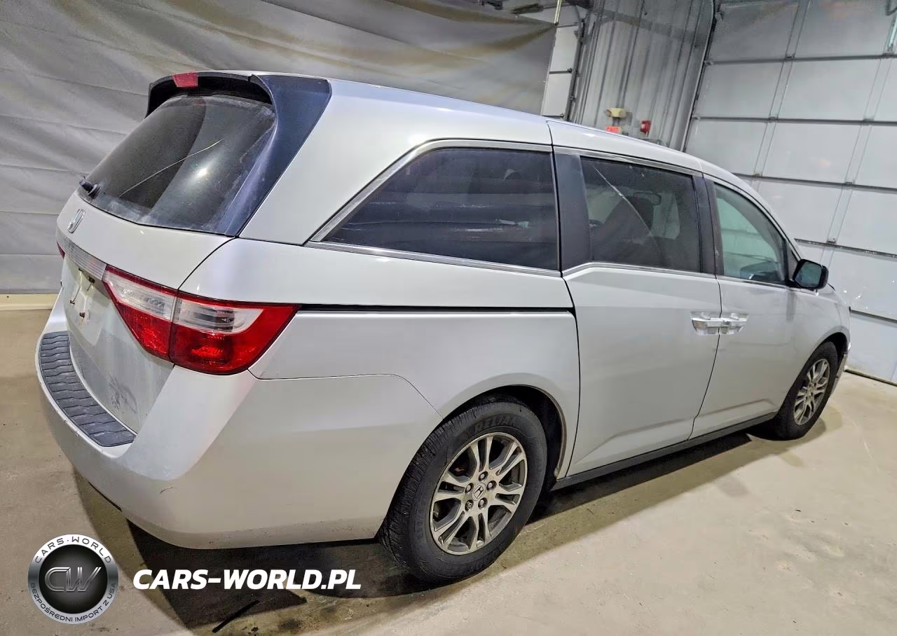 2013 Honda Odyssey Exl VIN:5FNRL5H64DB085405 - 3