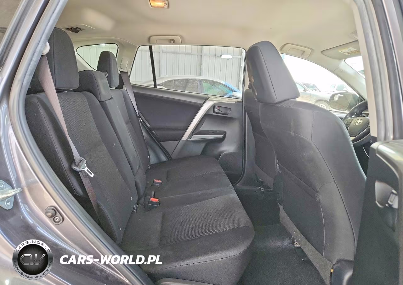 2017 Toyota Rav4 Le VIN:JTMBFREV1HJ136224 - 10