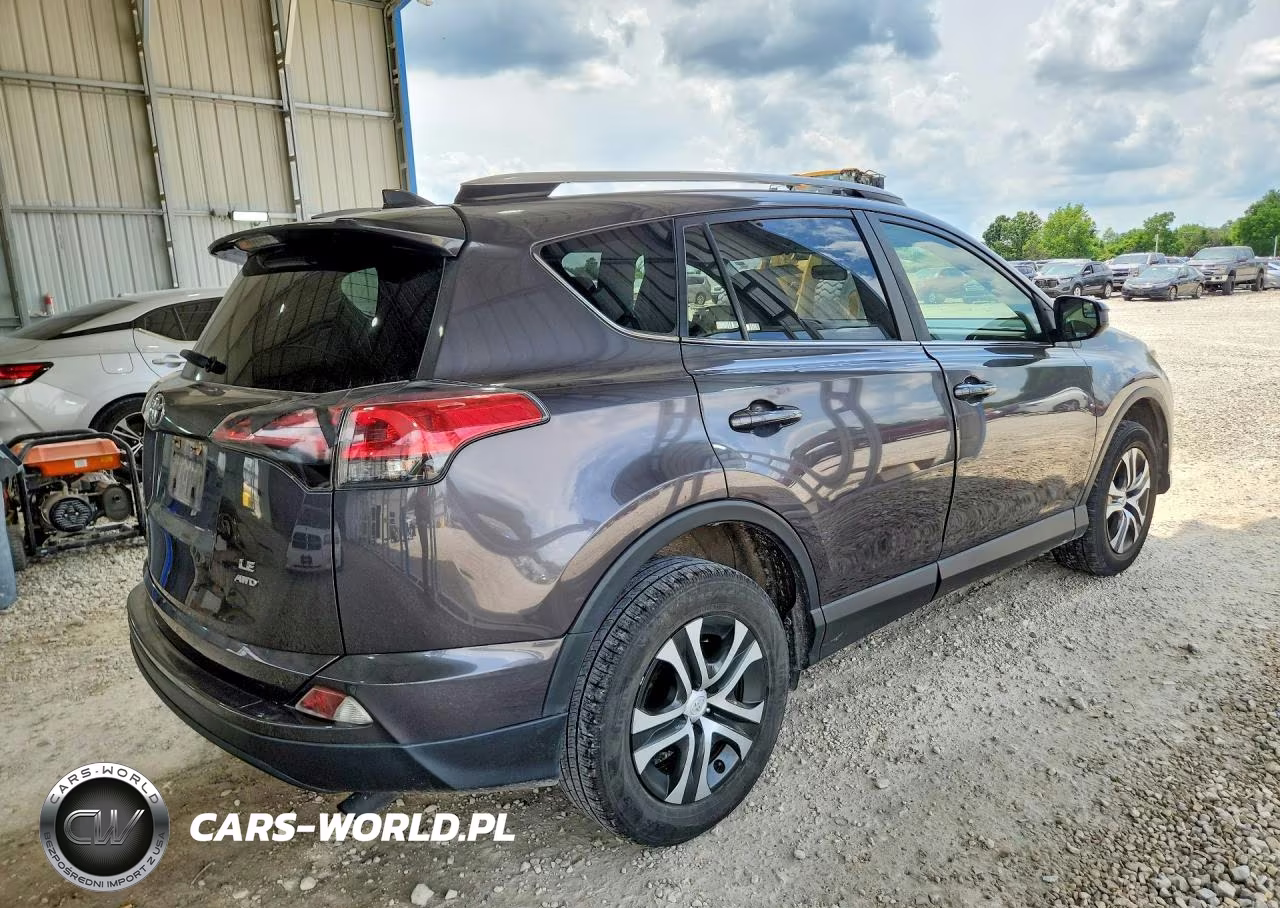 2017 Toyota Rav4 Le VIN:JTMBFREV1HJ136224 - 3