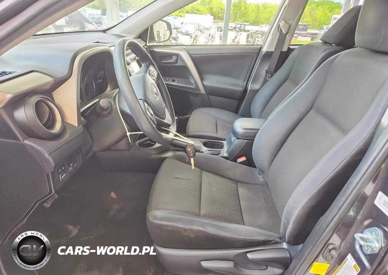2017 Toyota Rav4 Le VIN:JTMBFREV1HJ136224 - 7