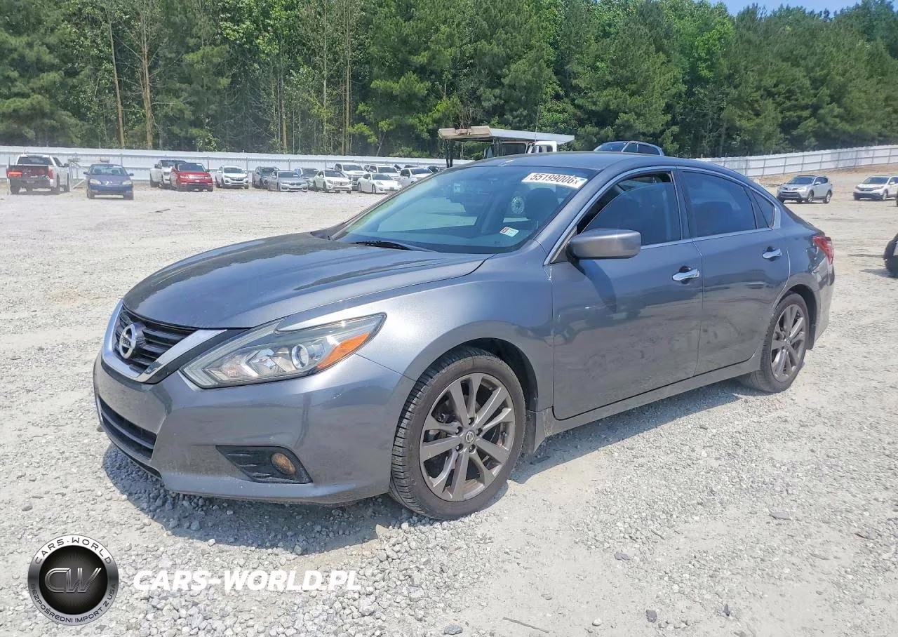 2018 Nissan Altima 2.5 Sr – zdjęcie 1 z 12