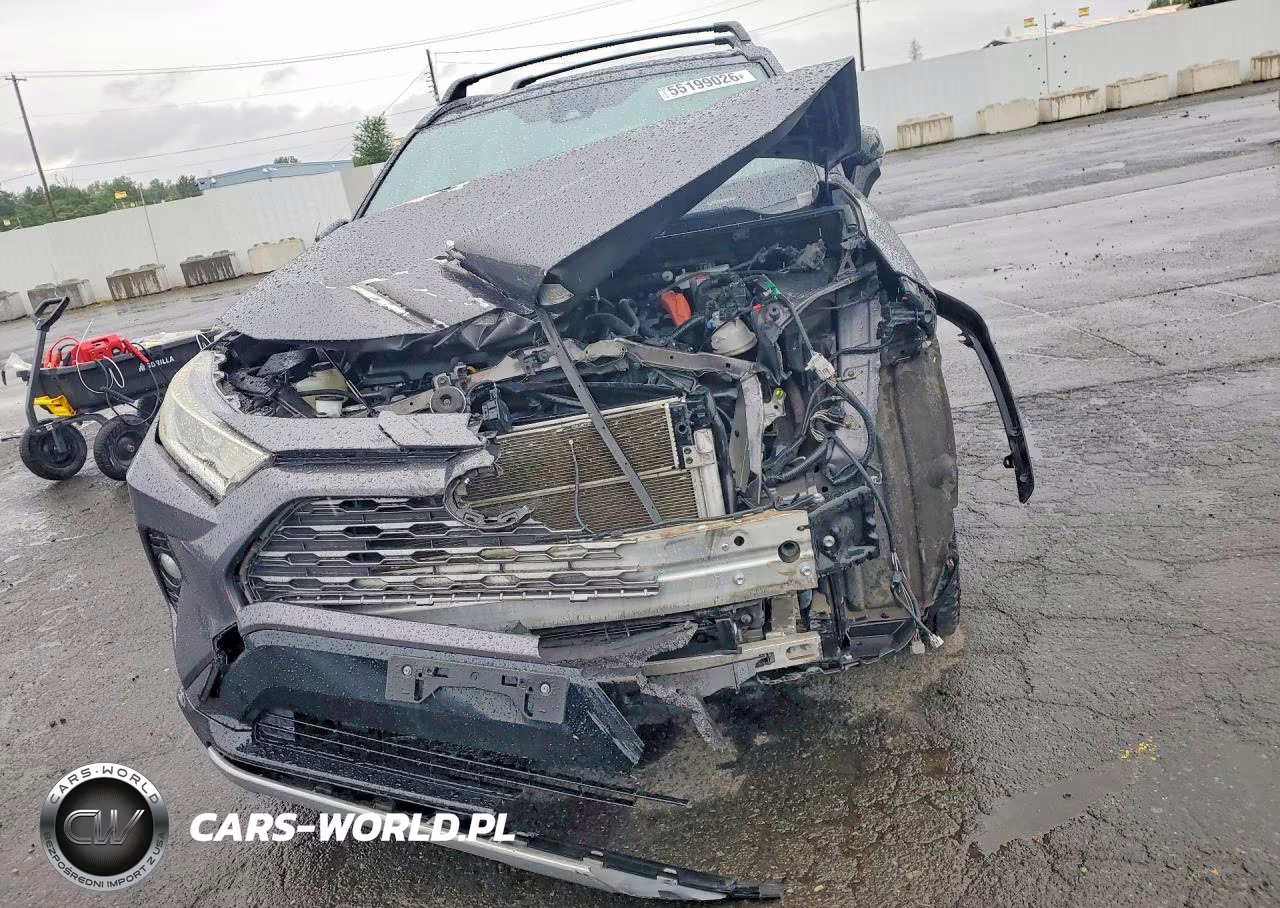 2019 Toyota Rav4 Xse VIN:JTMEWRFV2KJ007721 - 5