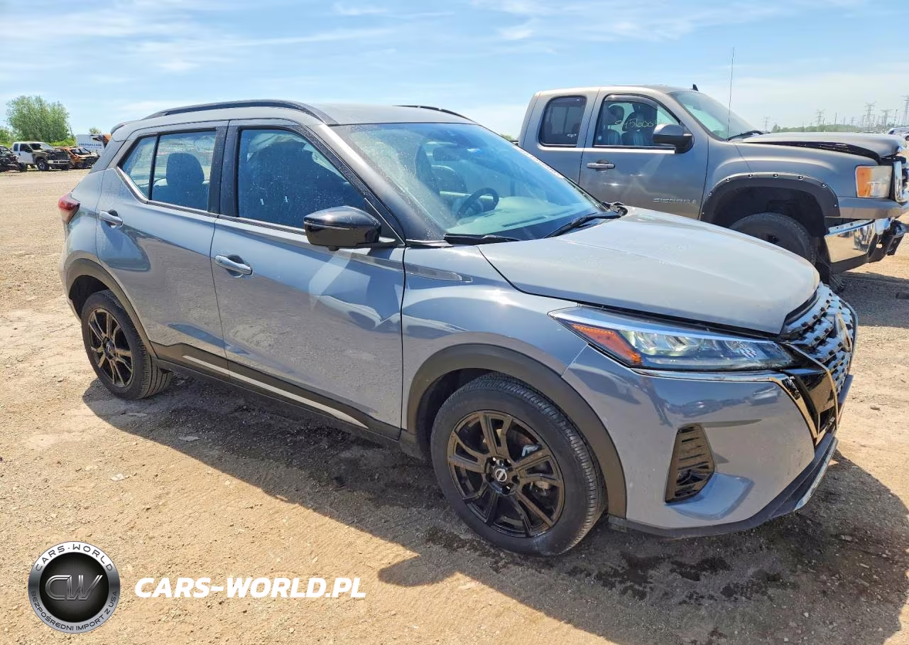 2024 Nissan Kicks Sr VIN:3N1CP5DV6RL538359 - 4