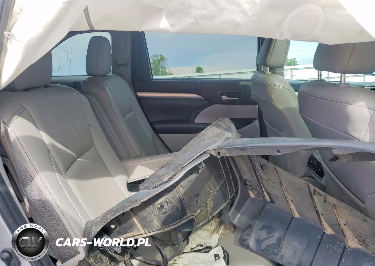 2019 Toyota Highlander Xle VIN:5TDJZRFH5KS959728 - 11