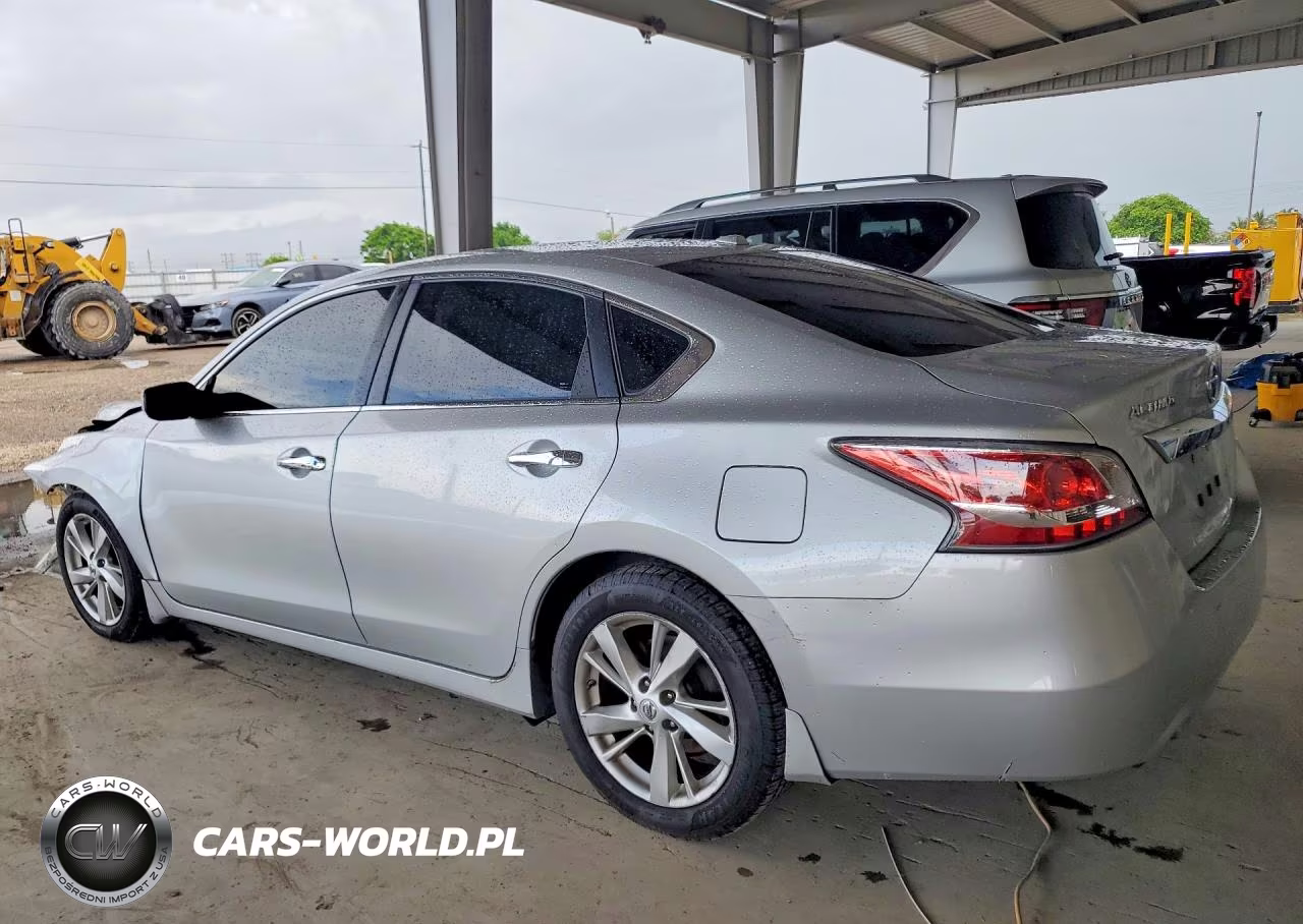 2015 Nissan Altima 2.5 Sv VIN:1N4AL3AP7FC243603 - 2