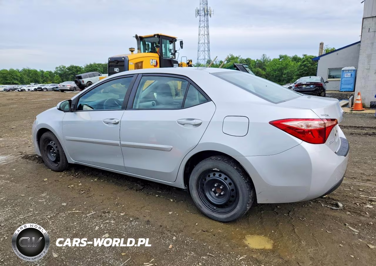 2017 Toyota Corolla Le VIN:2T1BURHE1HC939726 - 2