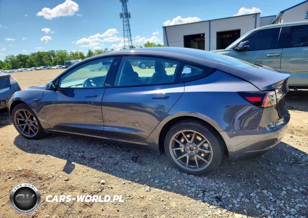 2023 Tesla Model 3 VIN:5YJ3E1EA8PF670798 - 2