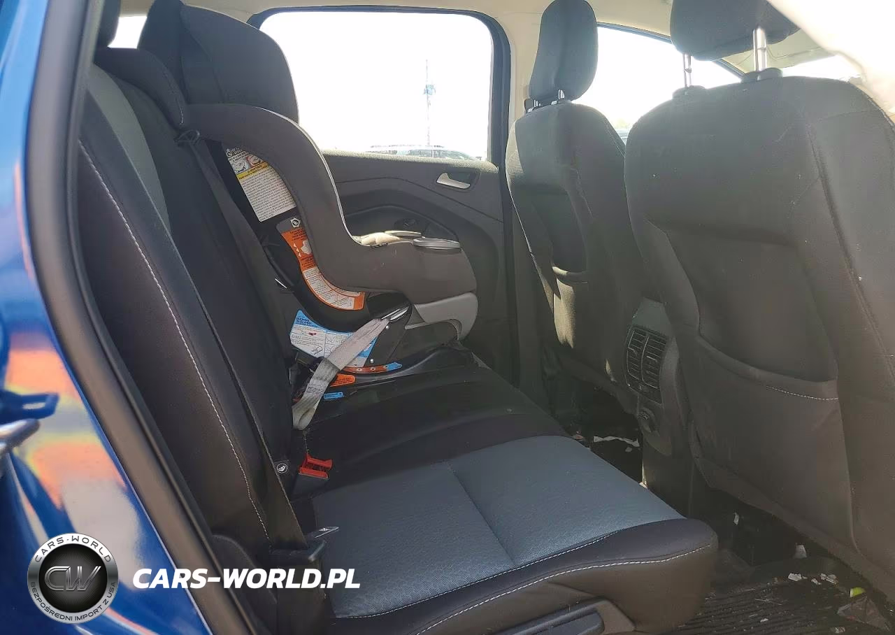 2019 Ford Escape Se VIN:1FMCU9GD5KUA17236 - 10