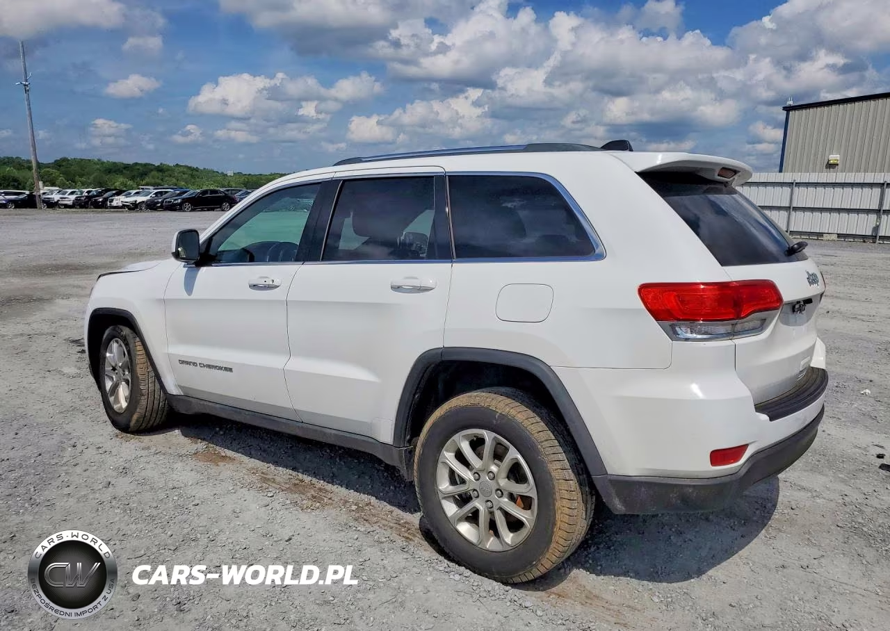 2015 Jeep Grand Cherokee Laredo VIN:1C4RJEAG0FC668496 - 2