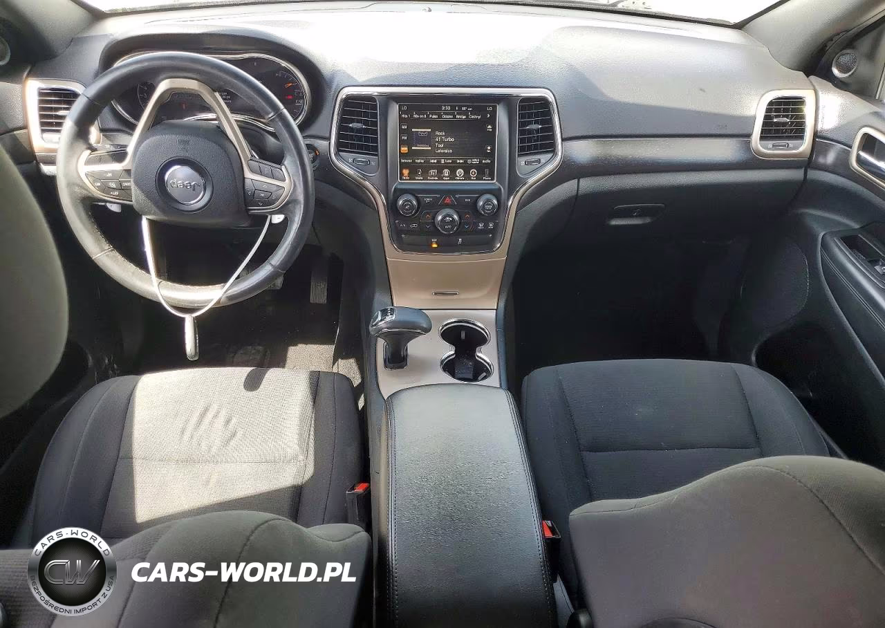 2015 Jeep Grand Cherokee Laredo VIN:1C4RJEAG0FC668496 - 8