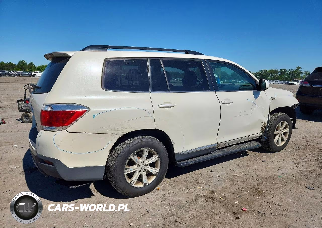 2013 Toyota Highlander Se VIN:5TDBK3EH5DS238741 - 3