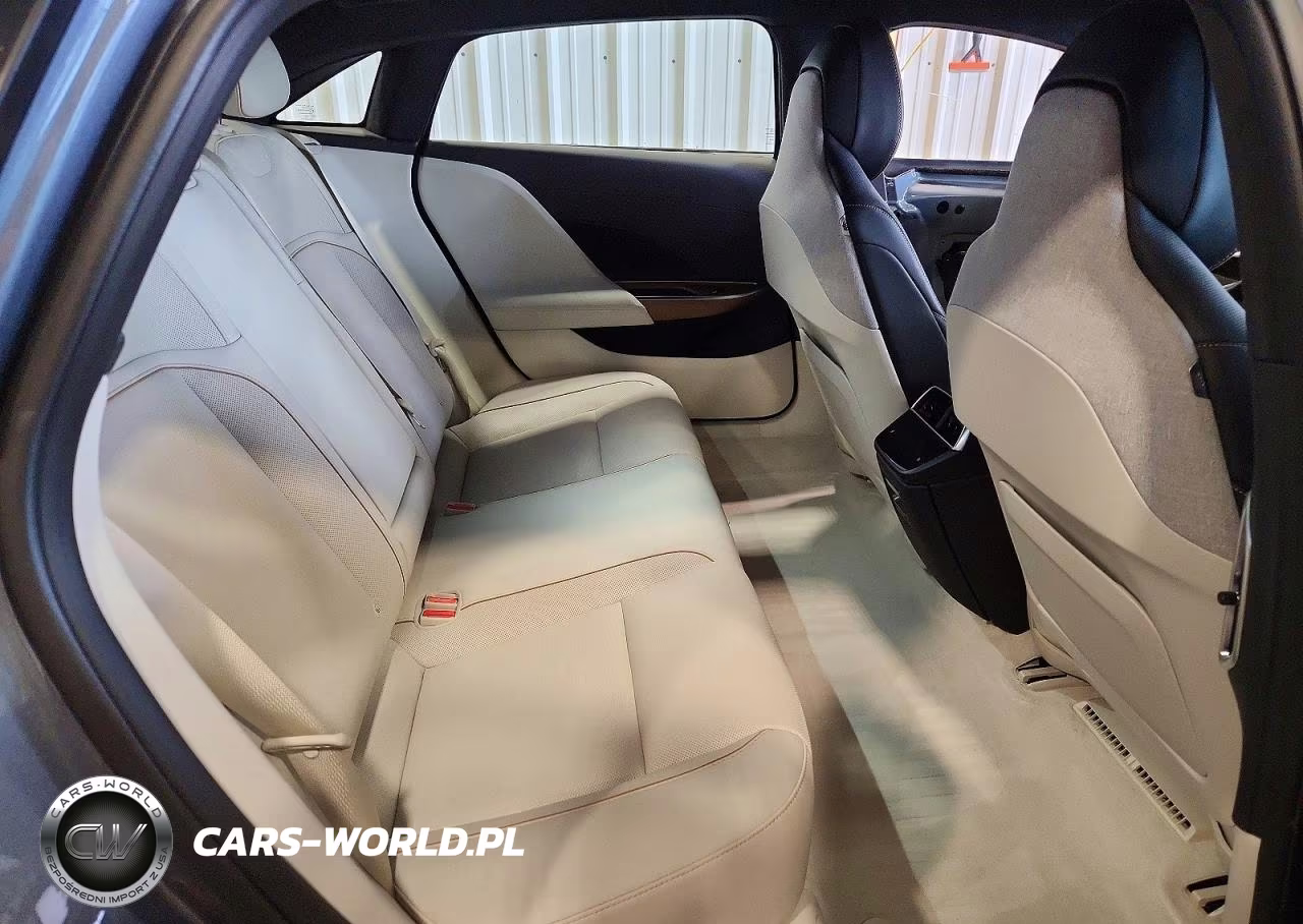 2025 Lucid Motors Air Touring VIN:50EA1TEA6SA042296 - 10