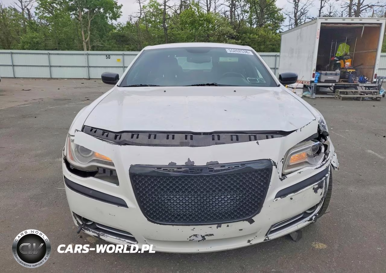 2011 Chrysler 300 Limited VIN:2C3CA5CG1BH546650 - 5