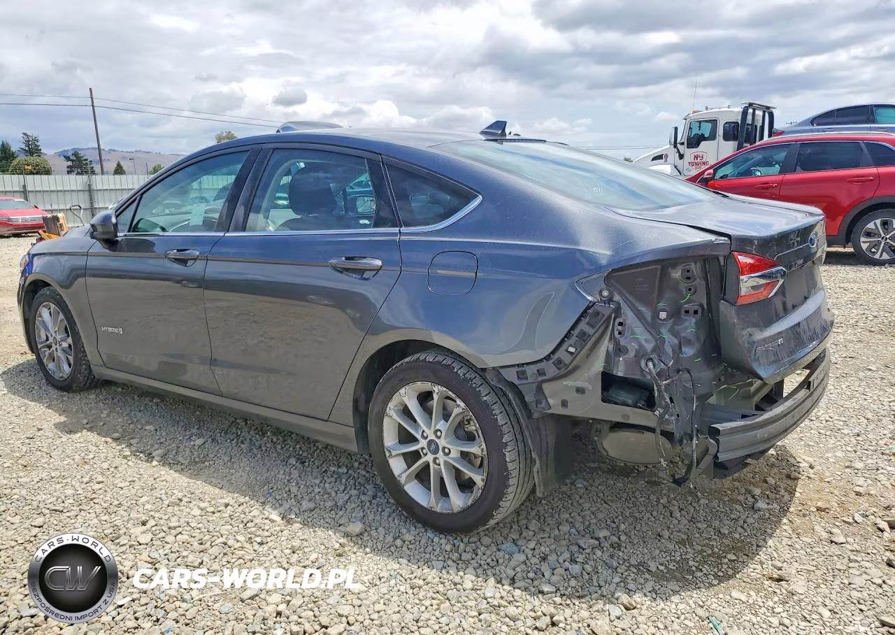 2019 Ford Fusion Se VIN:3FA6P0LU2KR178005 - 2